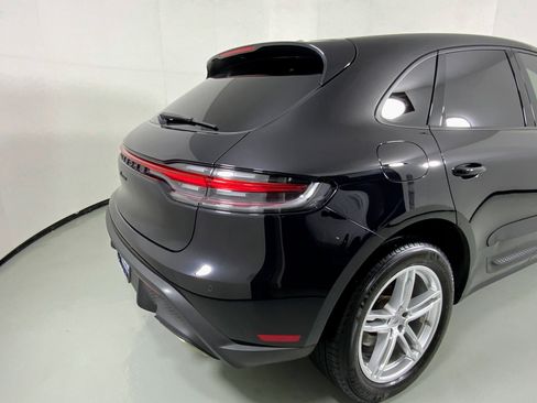 Used 2022 Porsche Macan image 17