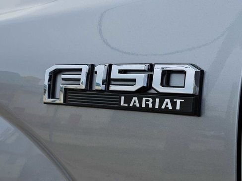 Used 2020 Ford F150 Lariat image 13