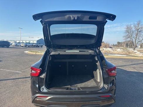 Used 2024 Chevrolet Trax ACTIV w/ Driver Confidence Package image 22