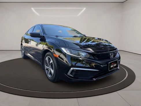 Used 2019 Honda Civic LX image 3