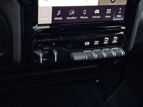 New 2026 RAM 2500 Tradesman AWD/4WD image 18