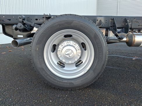 New 2024 RAM 5500 Tradesman image 6