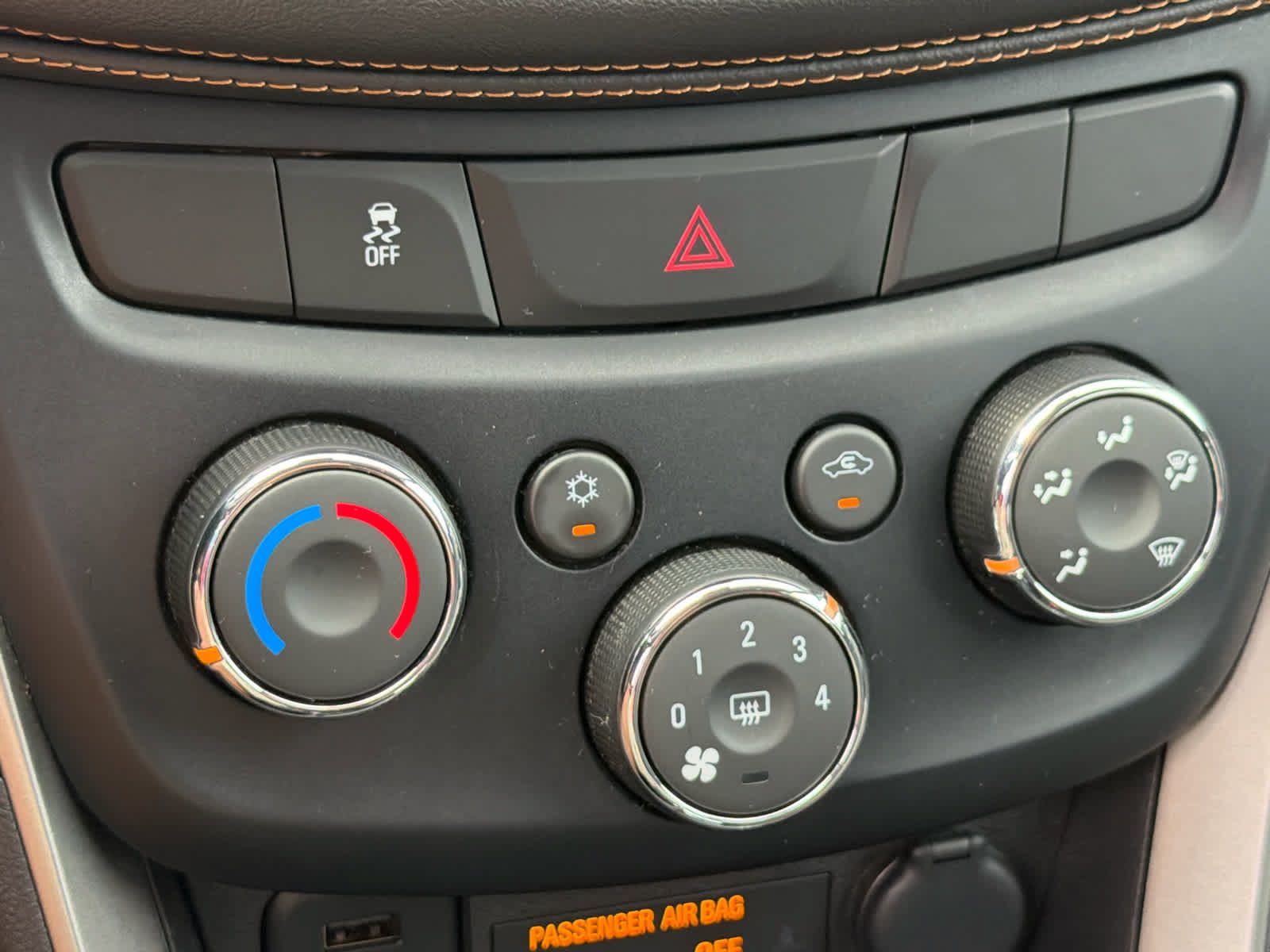 Certified 2020 Chevrolet Trax LT FWD image 16