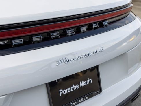 New 2026 Porsche Panamera 4 image 21