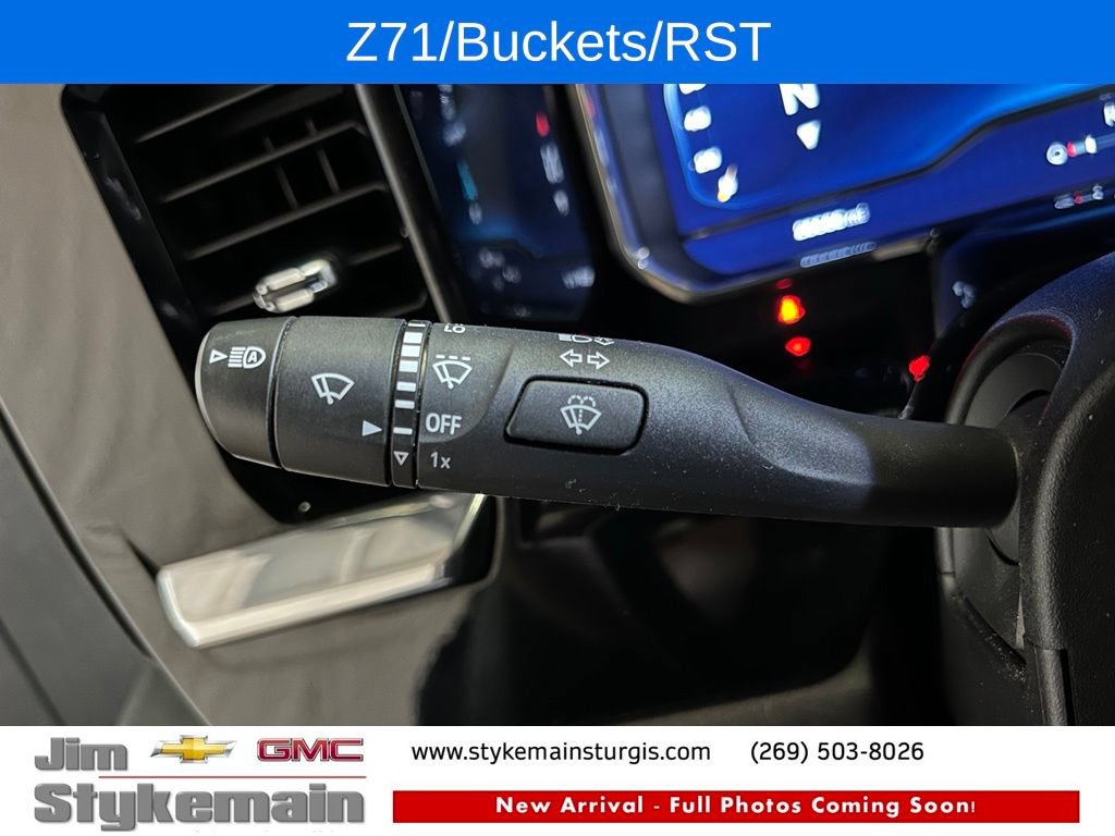Used 2024 Chevrolet Silverado 1500 RST w/ Z71 Off-Road Package AWD/4WD image 16
