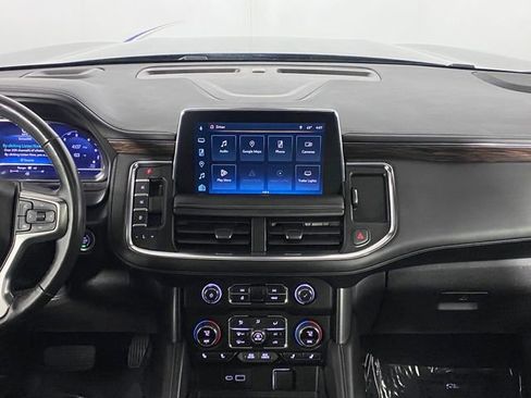 Used 2022 Chevrolet Tahoe LT w/ Luxury Package image 19