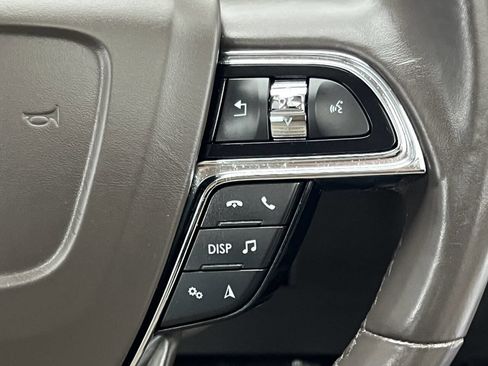 Used 2022 Lincoln Nautilus Reserve w/ Equipment Group 201A AWD/4WD image 25