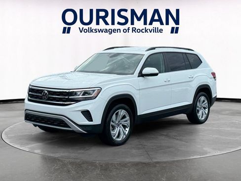 Used 2023 Volkswagen Atlas SE AWD/4WD image 2