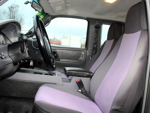 Used 2005 Ford Ranger XL image 10