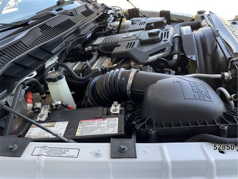 Used 2018 RAM 3500 Tradesman w/ Chrome Appearance Group RWD image 12
