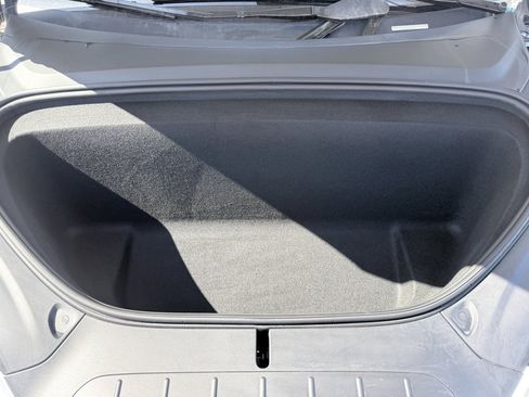 Used 2023 Tesla Model X AWD/4WD image 19