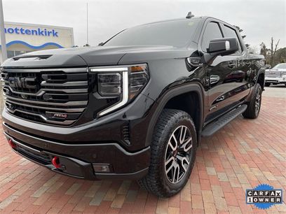 Used 2025 GMC Sierra 1500 AT4 w/ AT4 Premium Package
