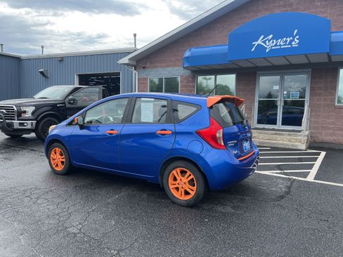 Used 2015 Nissan Versa Note SV FWD image 4
