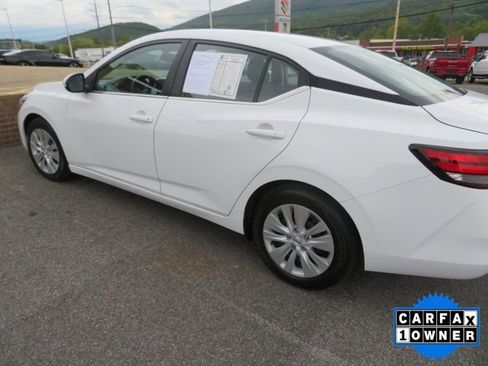 Used 2023 Nissan Sentra S image 5
