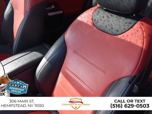 Used 2022 Mercedes-Benz GLB 250 4MATIC w/ AMG Line image 11