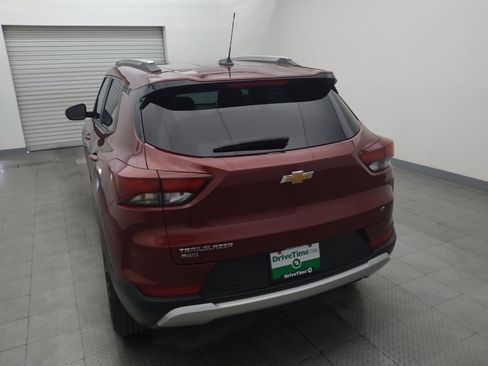 Used 2024 Chevrolet TrailBlazer LT w/ Driver Confidence Package AWD/4WD image 6