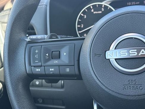 Certified 2023 Nissan Rogue SV image 11