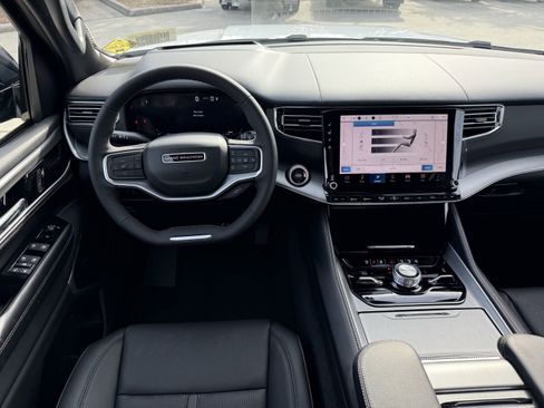 New 2026 Jeep Grand Wagoneer L Limited image 11