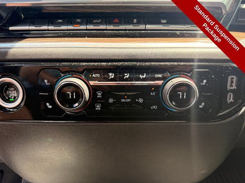 Used 2024 Chevrolet Silverado 1500 LT AWD/4WD image 27
