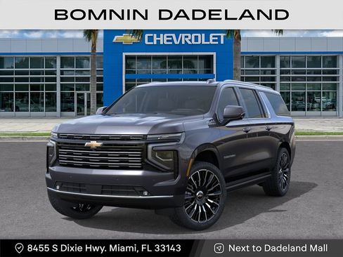 New 2026 Chevrolet Suburban High Country AWD/4WD image 7
