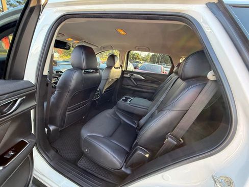 Used 2022 MAZDA CX-9 Touring image 11