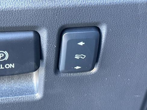 New 2025 Ford F150 Lariat w/ Equipment Group 502A High image 19