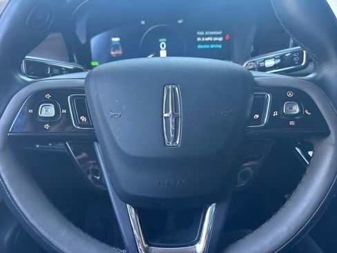 Used 2024 Lincoln Corsair Grand Touring image 15