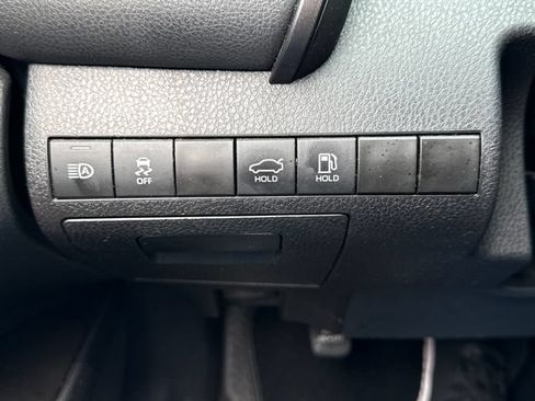Used 2021 Toyota Camry LE FWD image 25