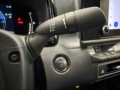 Used 2025 Toyota Camry LE FWD image 21