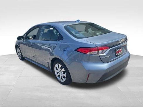 Used 2024 Toyota Corolla LE FWD image 5
