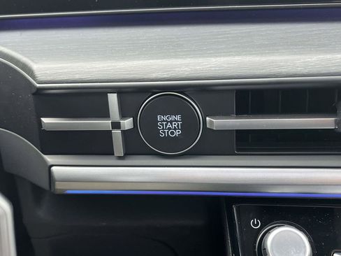 New 2026 Hyundai Santa Fe Limited FWD image 24