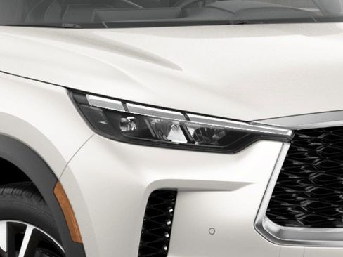 Used 2025 INFINITI QX60 Luxe image 10