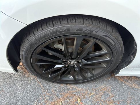 Used 2022 Toyota Camry XSE FWD image 10