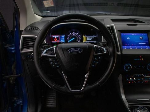 Used 2020 Ford Edge SEL image 24