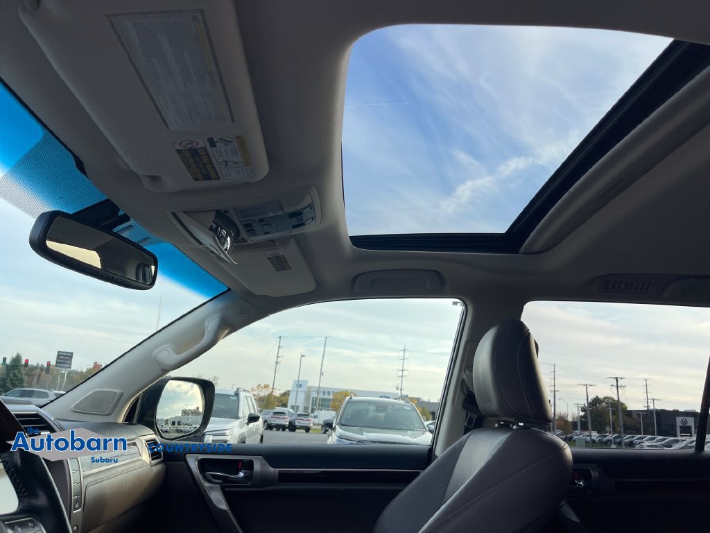 Used 2015 Lexus GX 460 Luxury AWD/4WD image 19