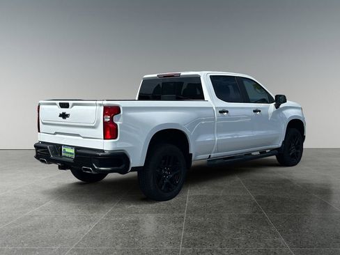 Used 2025 Chevrolet Silverado 1500 LT Trail Boss w/ Convenience Package II AWD/4WD image 10