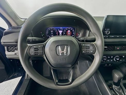 Certified 2023 Honda Accord EX image 23