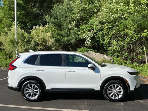 Used 2023 Honda CR-V EX-L image 6