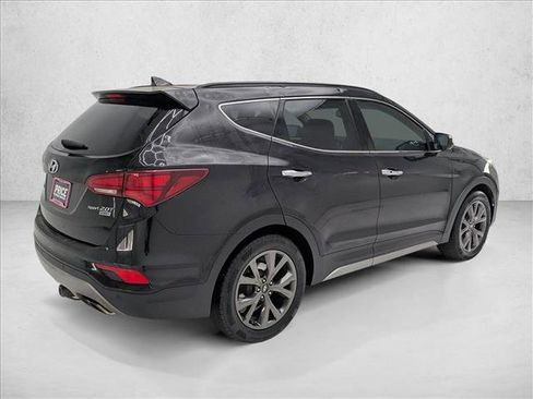 Used 2017 Hyundai Santa Fe Sport FWD image 5