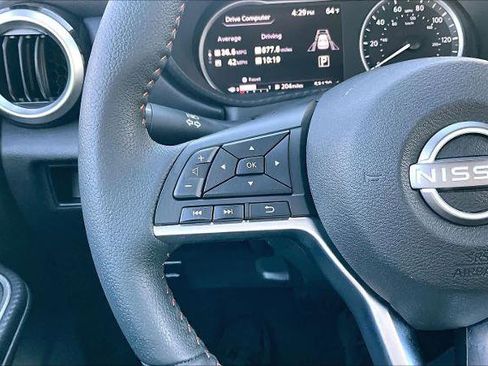 Used 2024 Nissan Versa SR image 23