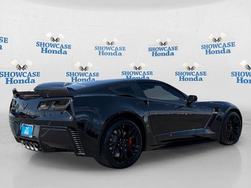 Used 2019 Chevrolet Corvette Z06 RWD image 7