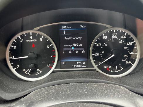 Used 2019 Nissan Sentra S FWD image 12