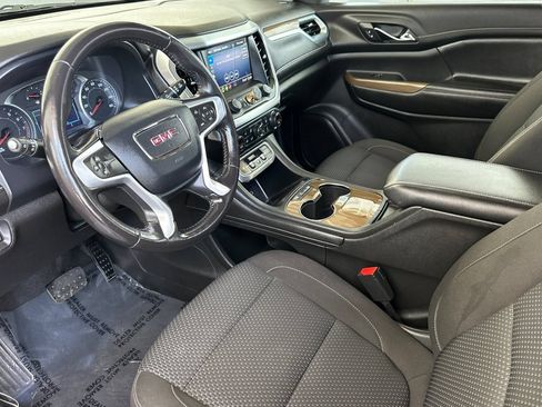 Certified 2020 GMC Acadia SLE FWD image 10