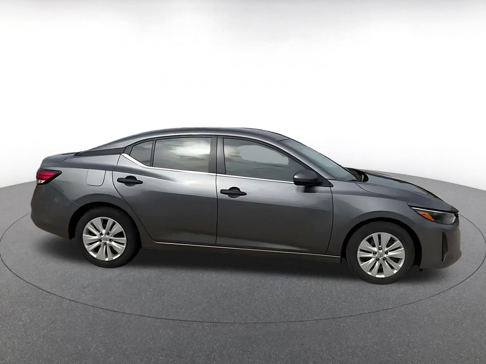 Used 2025 Nissan Sentra S FWD image 13