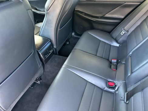 Used 2022 Lexus IS 350 F Sport w/ Navigation Package RWD image 13