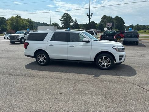 Used 2024 Ford Expedition Max Limited AWD/4WD image 7