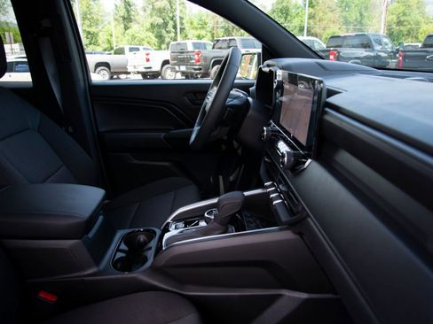 New 2026 Chevrolet Colorado Trail Boss AWD/4WD image 17