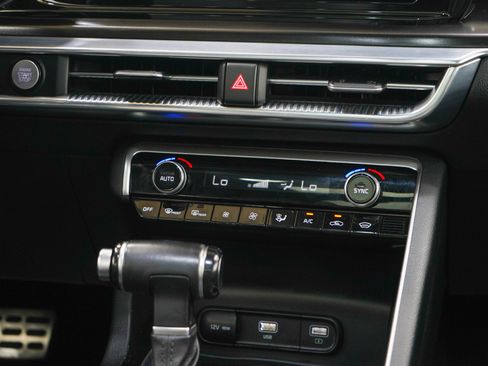 Used 2021 Kia K5 GT FWD image 16
