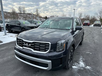 New 2025 Kia Telluride S