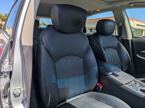 Used 2017 INFINITI QX50 2WD image 34